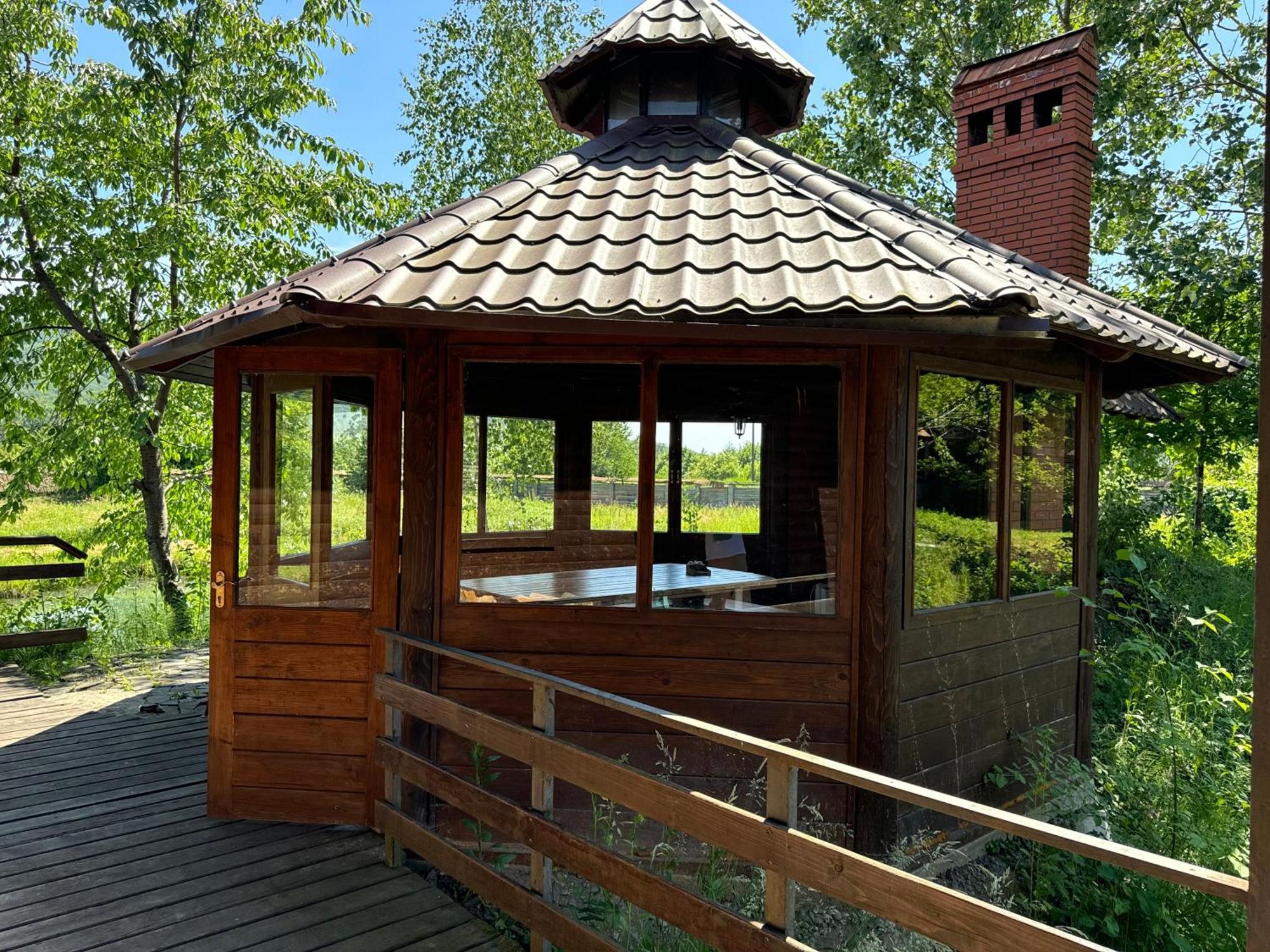 Троянда Карпат Hotel Karpaty Luaran gambar